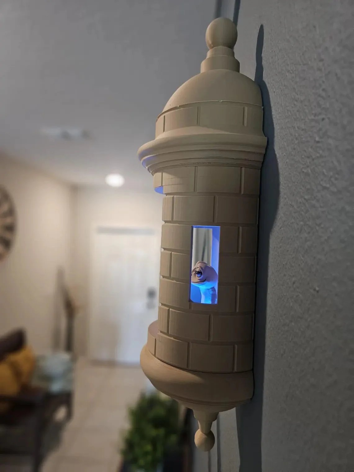Puerto Rican Garita Wall Coqui Lamp